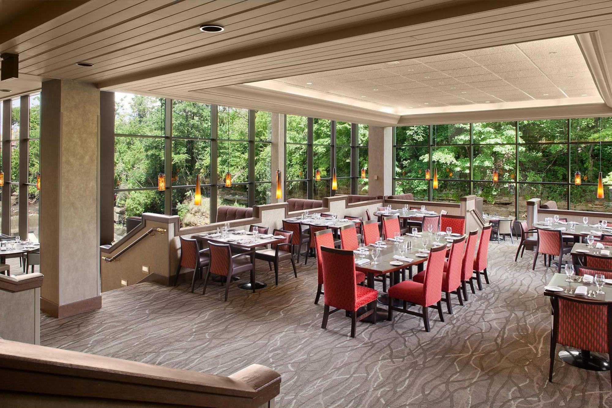 Sheraton Akron Cuyahoga Falls